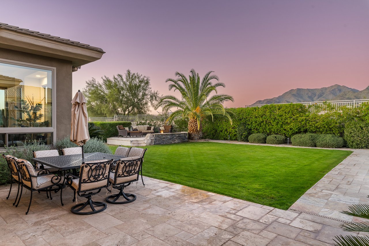 11368 E WINCHCOMB Drive