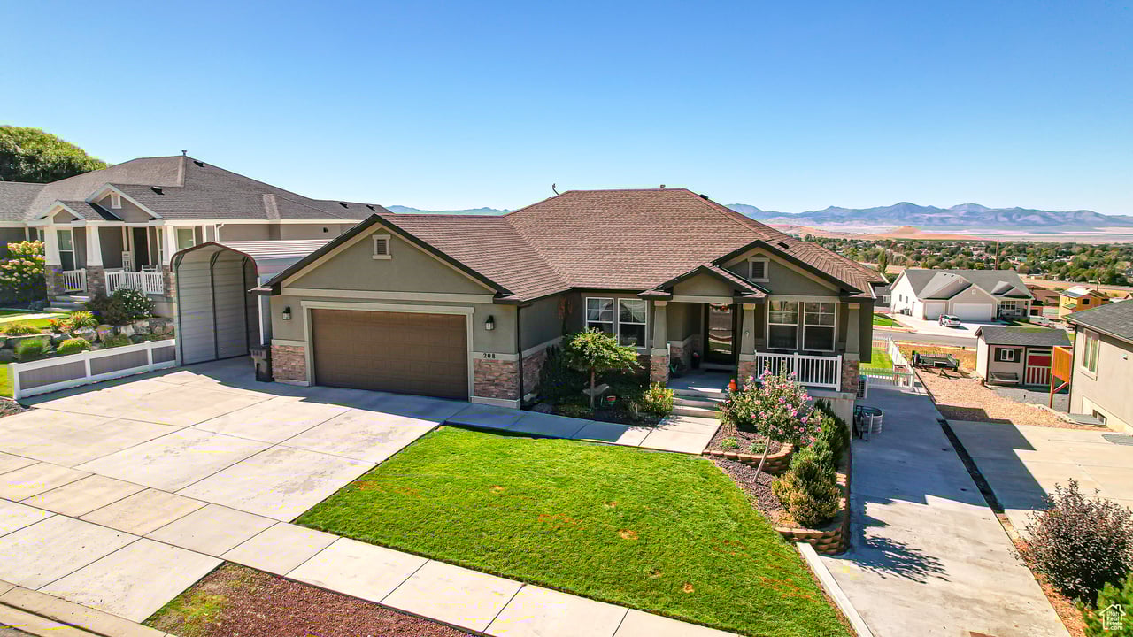 208 S 1030 E, Santaquin UT, 84665