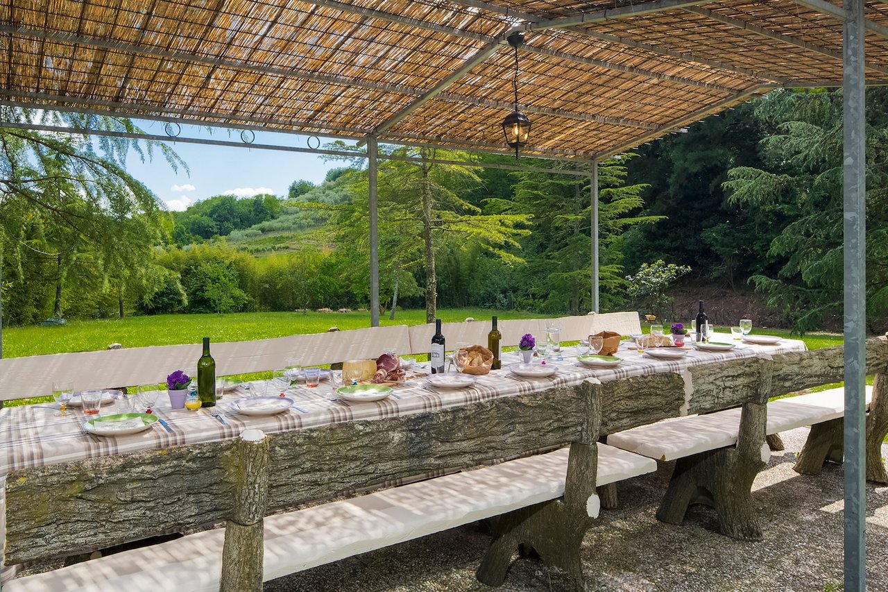 Marvelous Countryside Villa Outside of Lucca