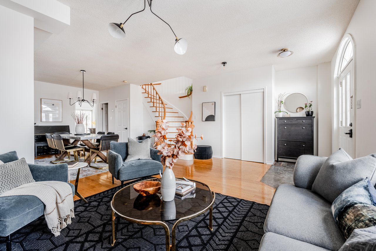84 Glenside Ave