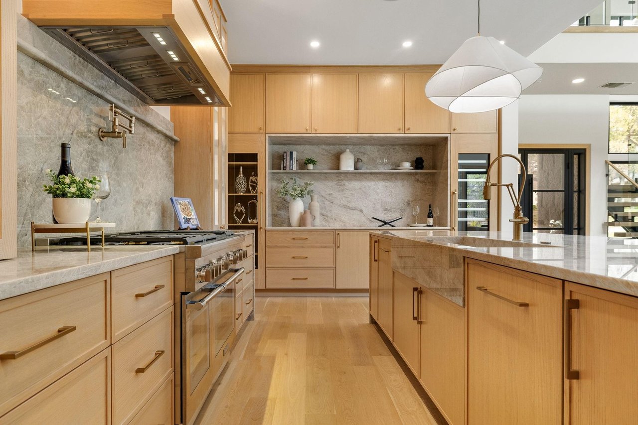 The Ultimate Guide: Essential Tips for Home Sellers in 2026