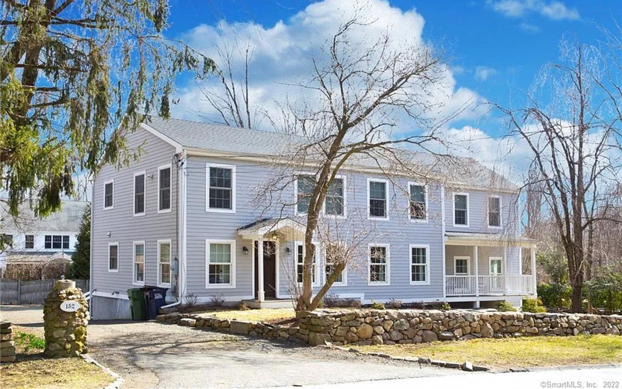 152 Hurlbutt St