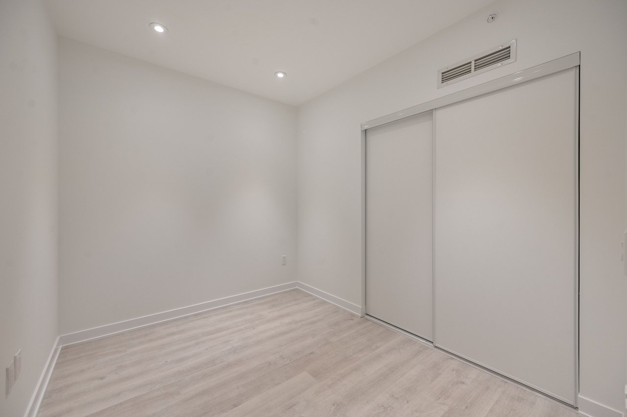 15 Richardson Street Unit: 612