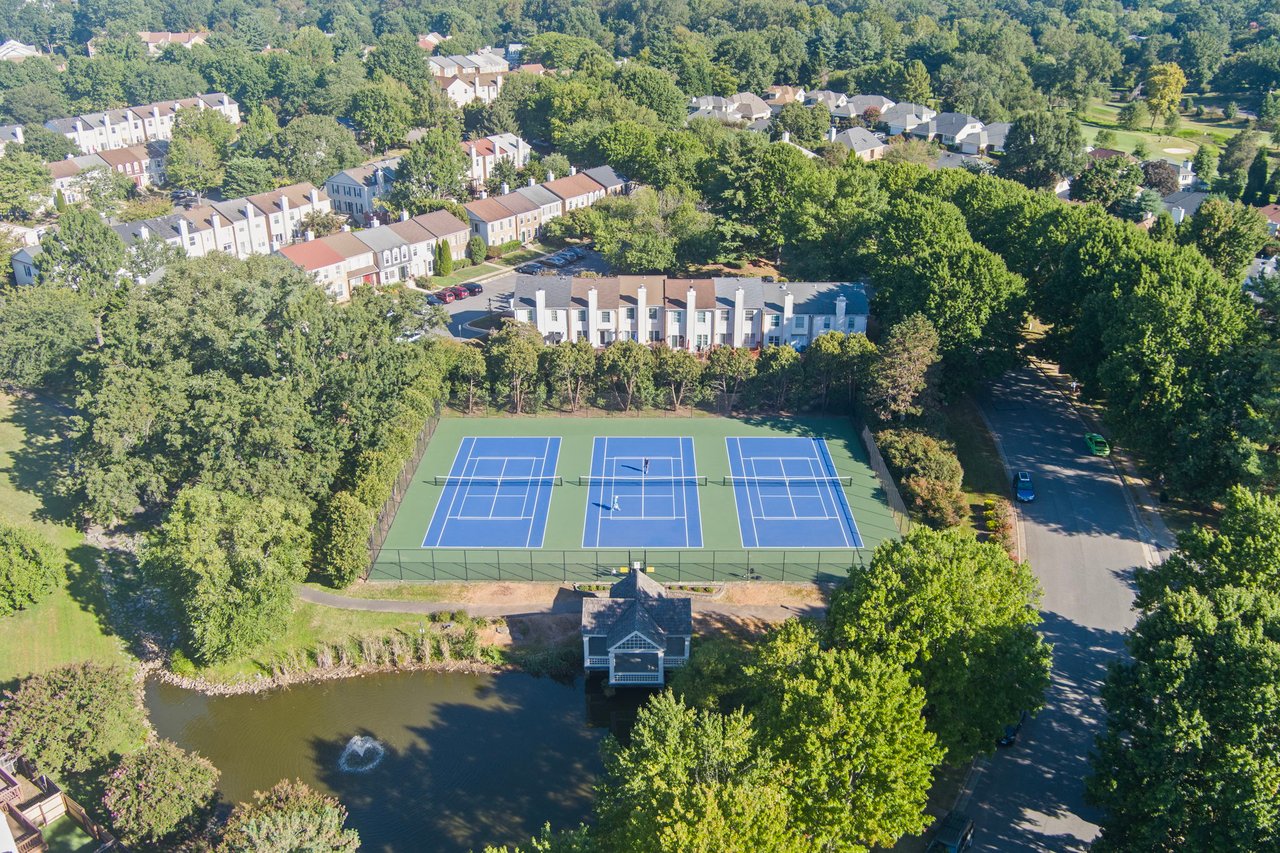 Best of Alexandria Living – 6540 River Tweed Lane