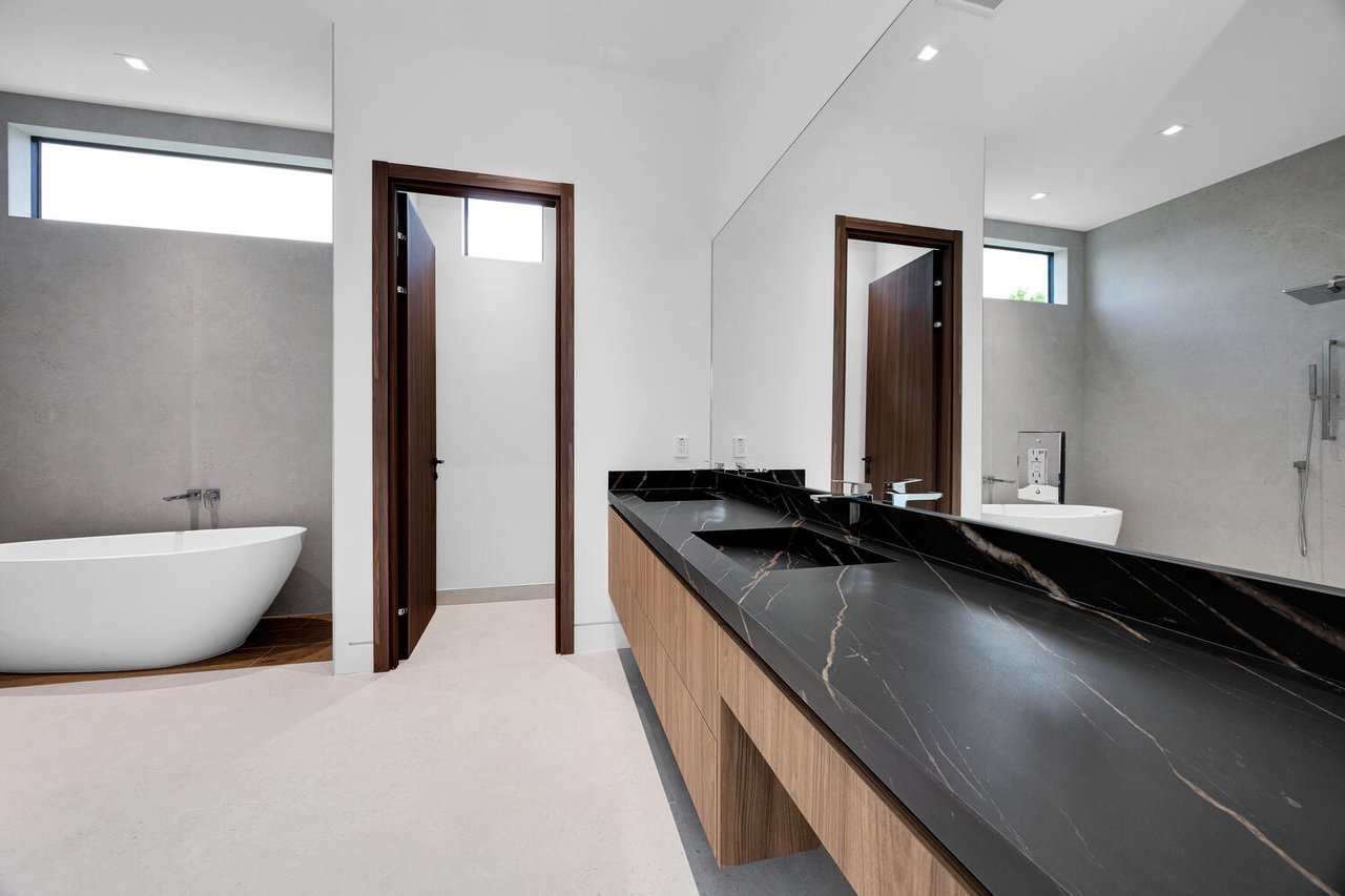 Just Built Modern Luxury