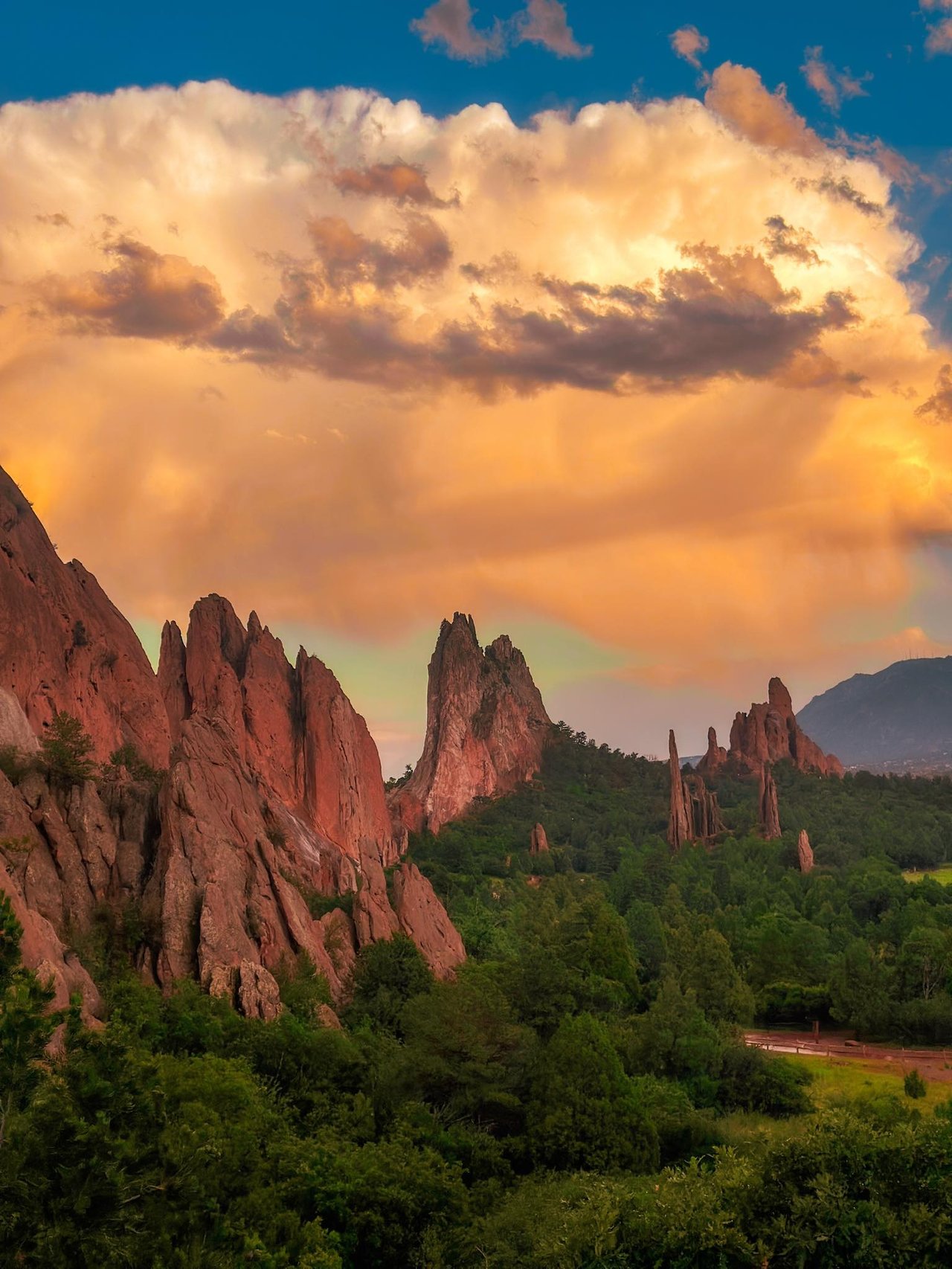 Garden of the Gods: Where Colorado Springs Comes Alive