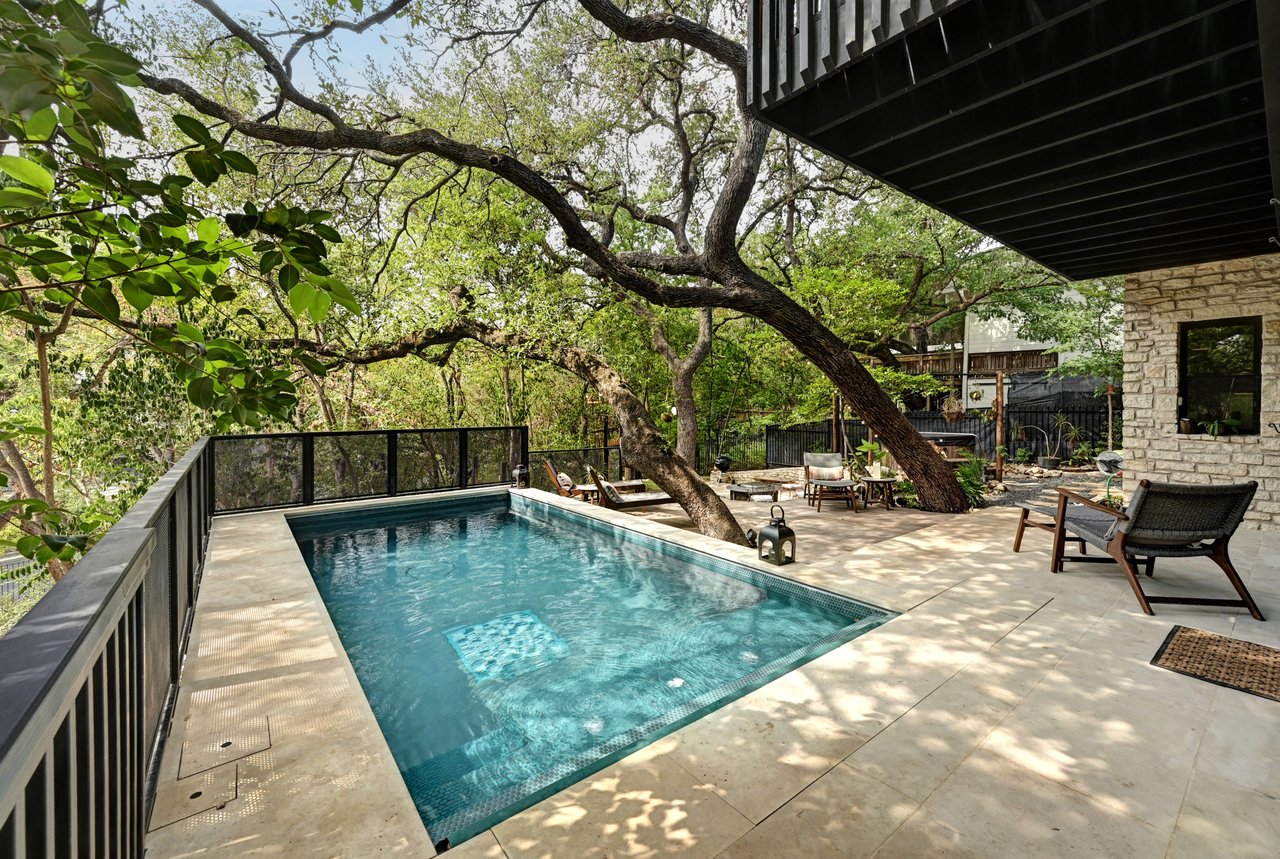 1308 Elton Lane