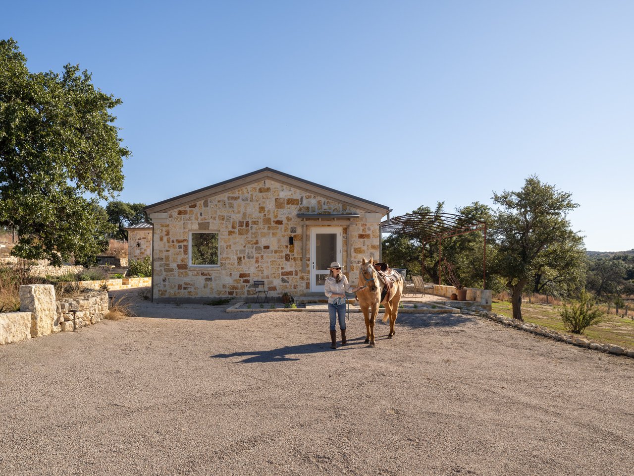 1934 N Walnut Springs Rd