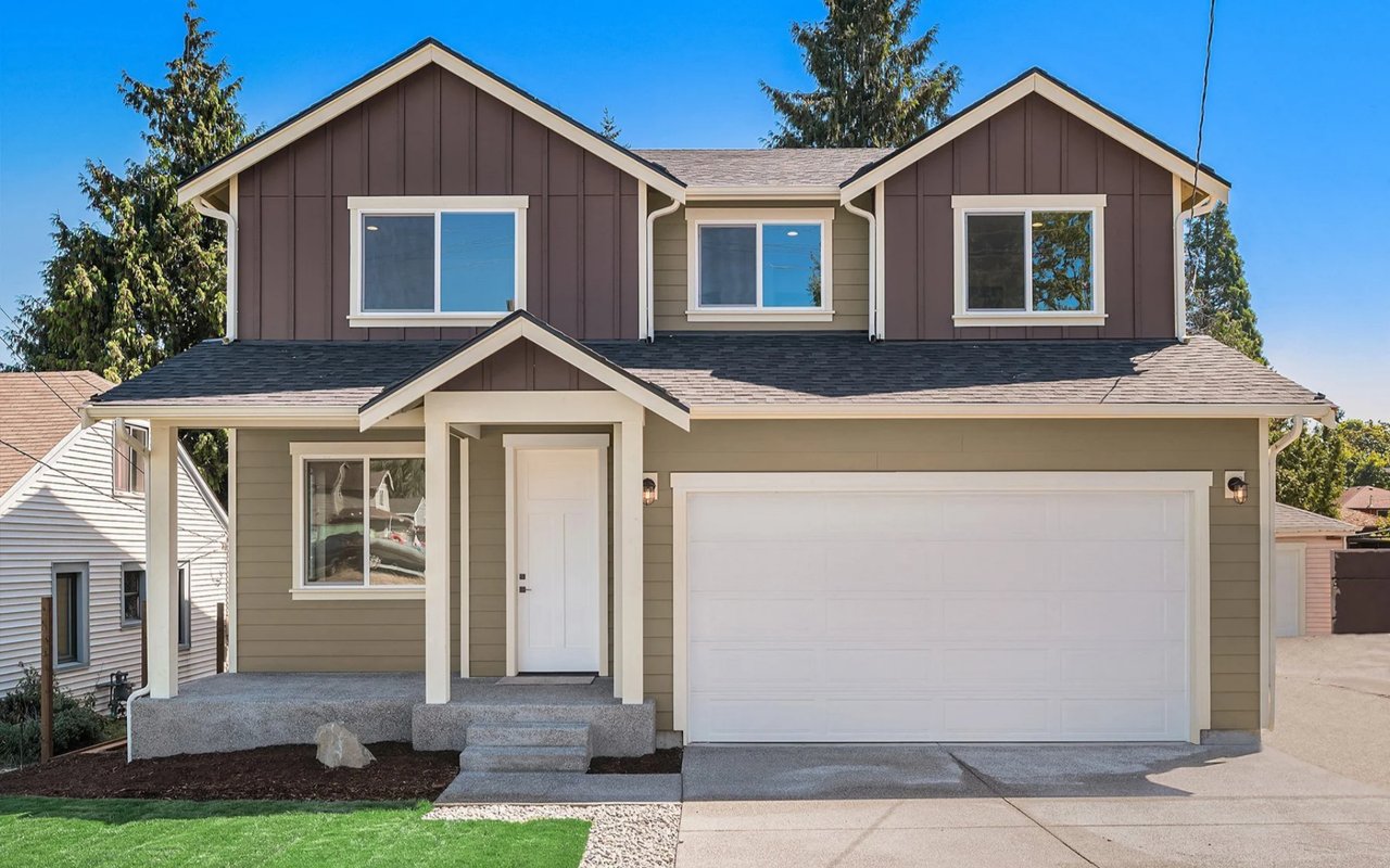Just Listed in South Seattle!