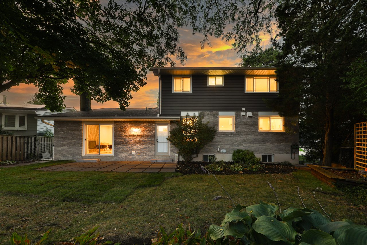 222 Vance Drive, Oakville