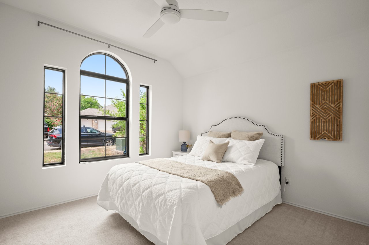 5604 TRELAWNEY Ln, Austin, Texas 78739