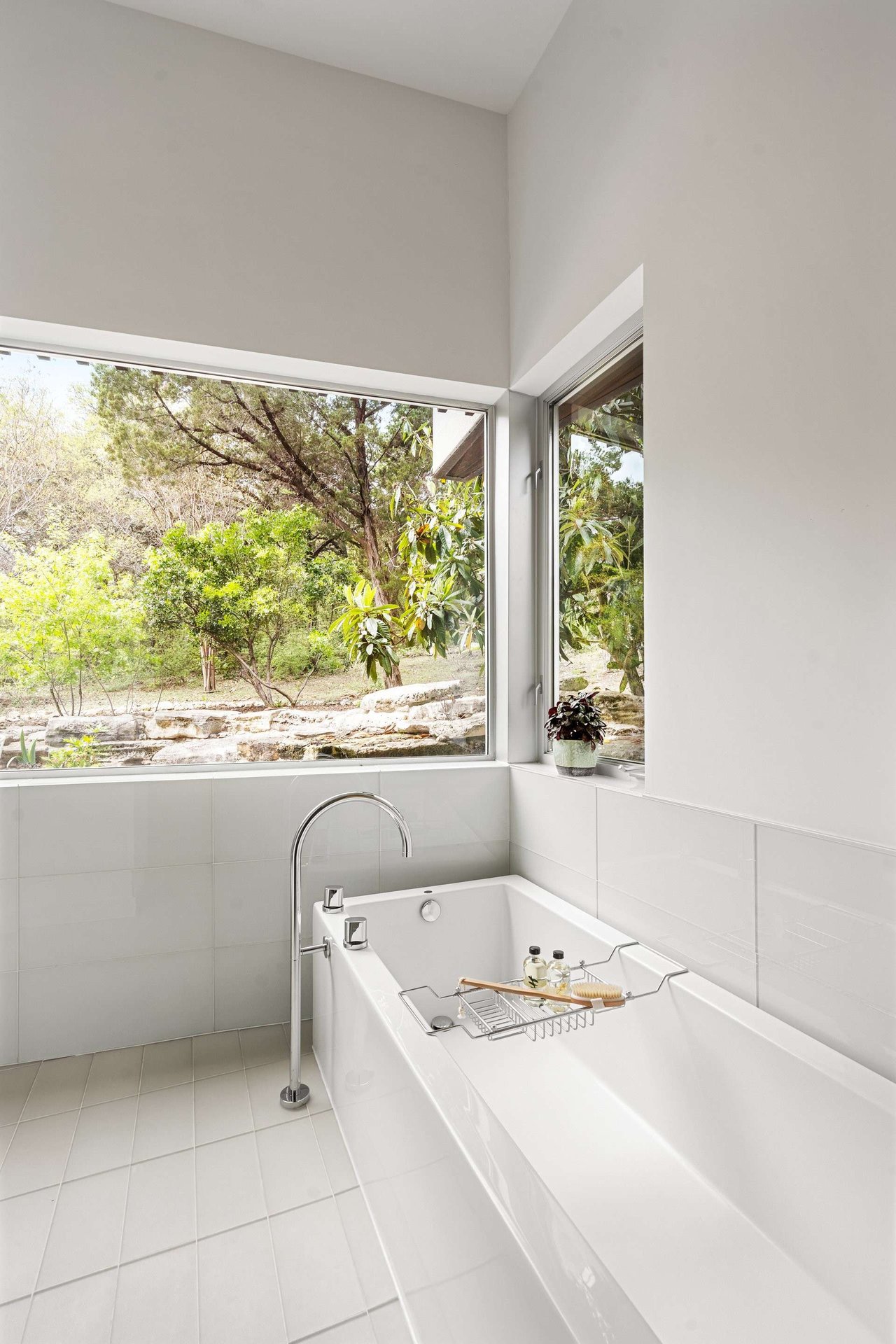 403 Graciosa Cove - Westlake Hills Modern Architectural Estate