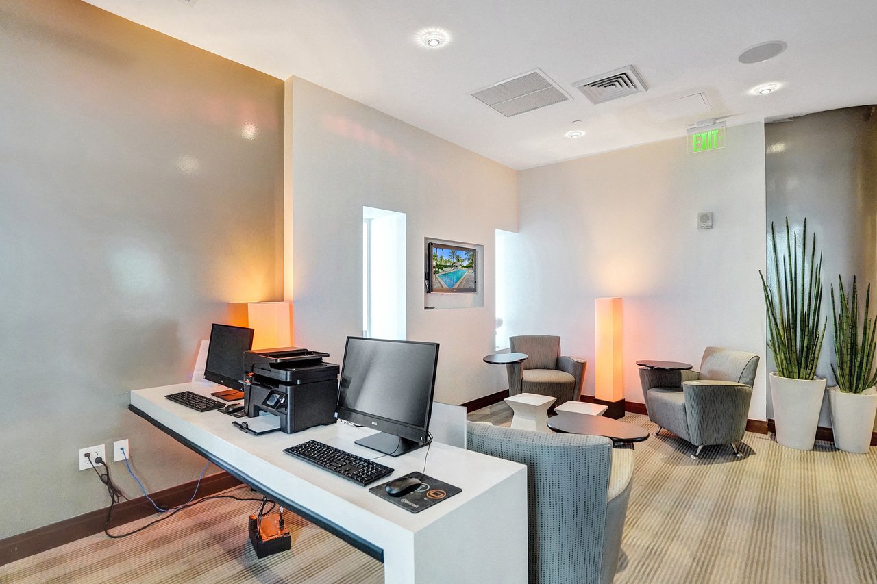 2831 North Ocean Boulevard, Unit 1108N