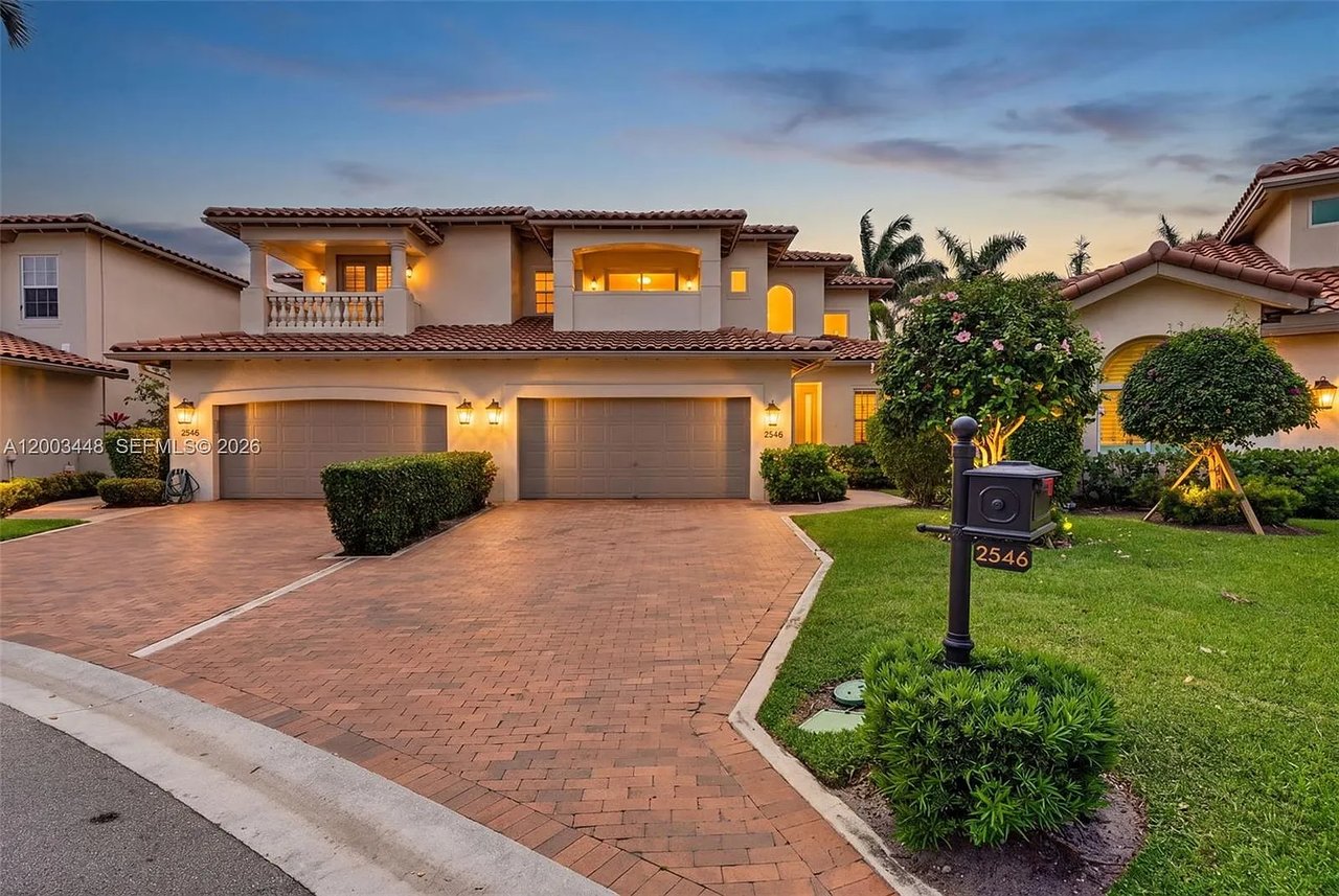 2546 NW 52nd St