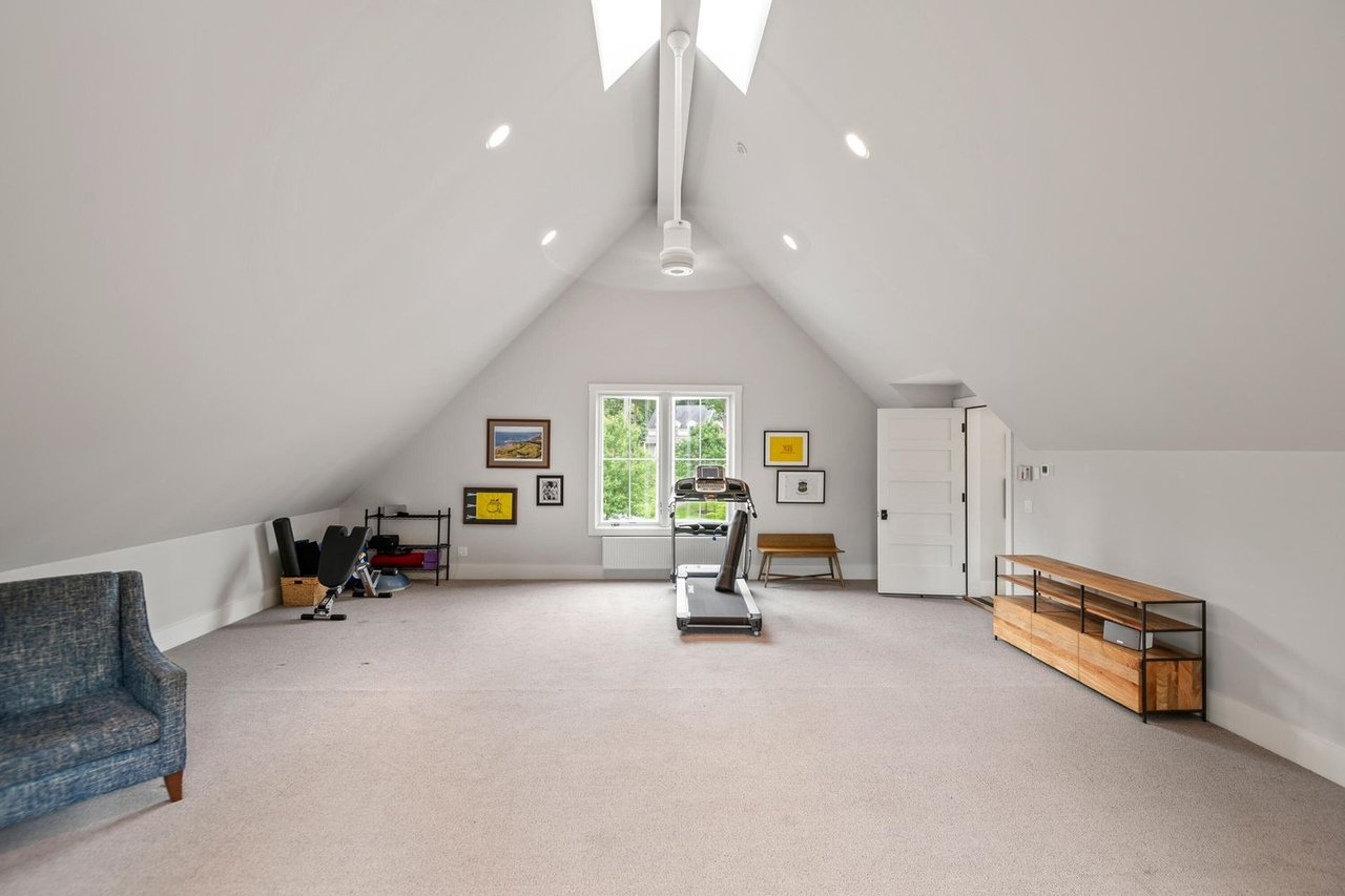 31 Maeves Way