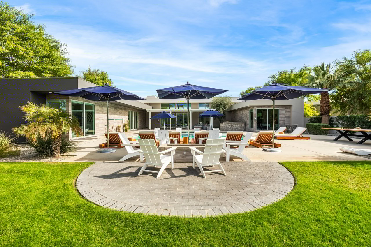 51125 Evangeline Way - Villa 3