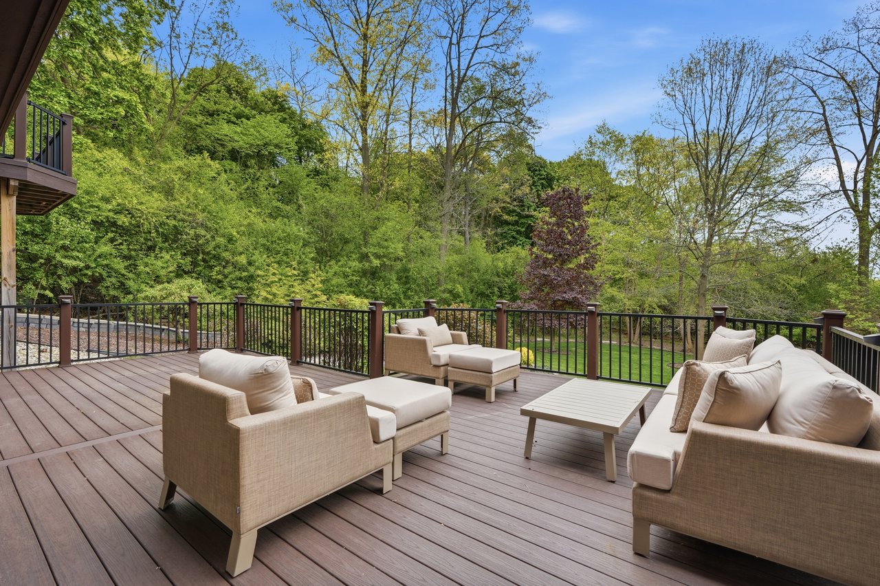 3075 Chestnut Run Dr