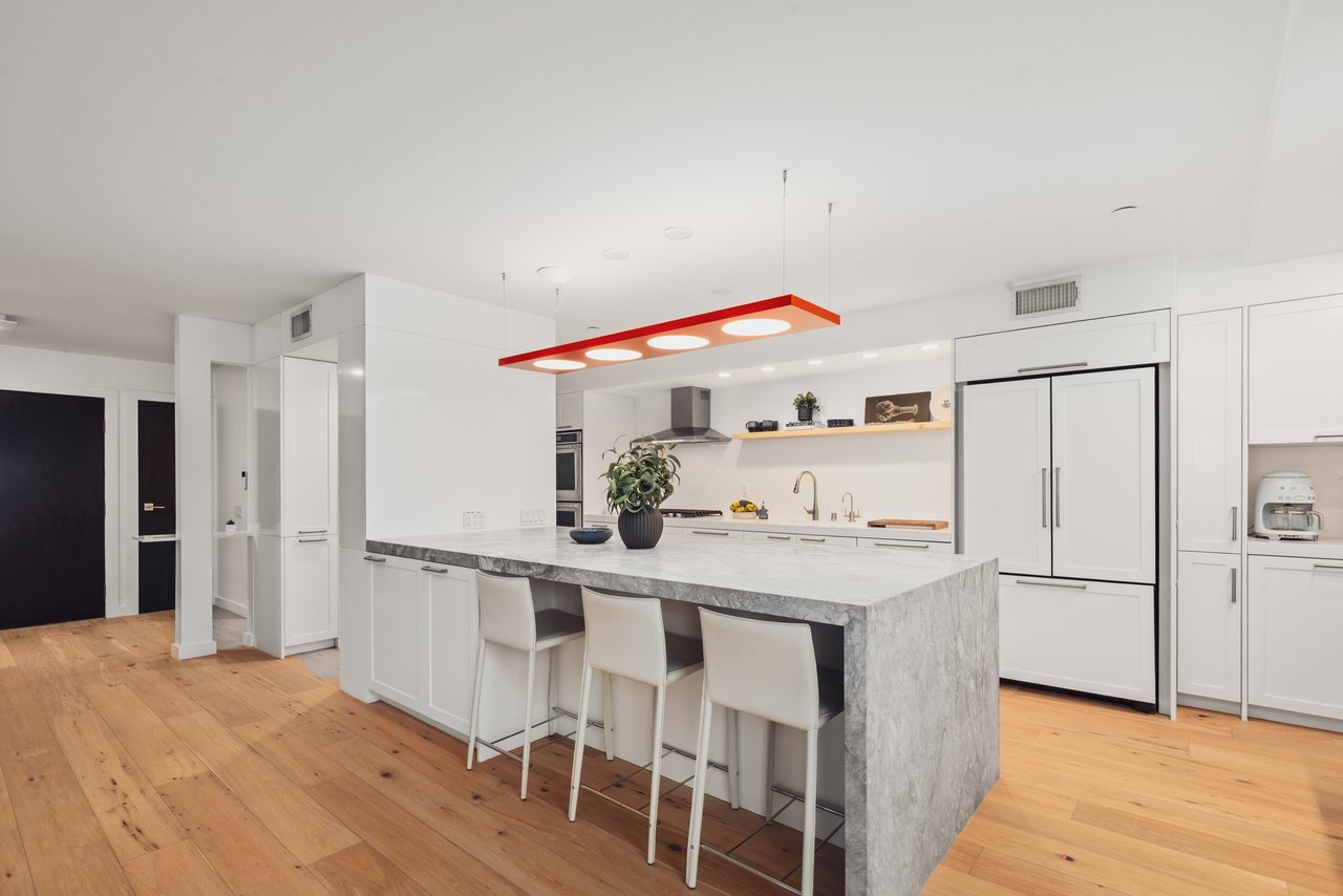 1133 5th St Unit: 204, Santa Monica 