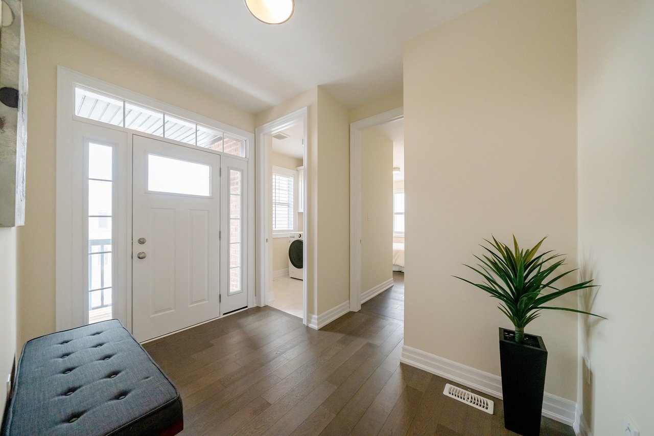 3209 Daisy Way, Oakville, ON L6M 1L4