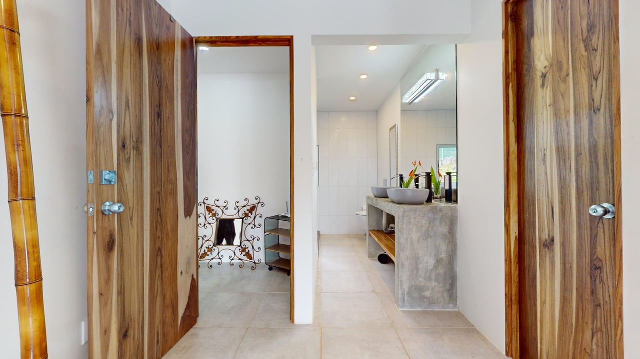 Best Opportunity in a Million-Dollar Neighborhood – Ocean-View Home with Rental Income & Expansion Potential