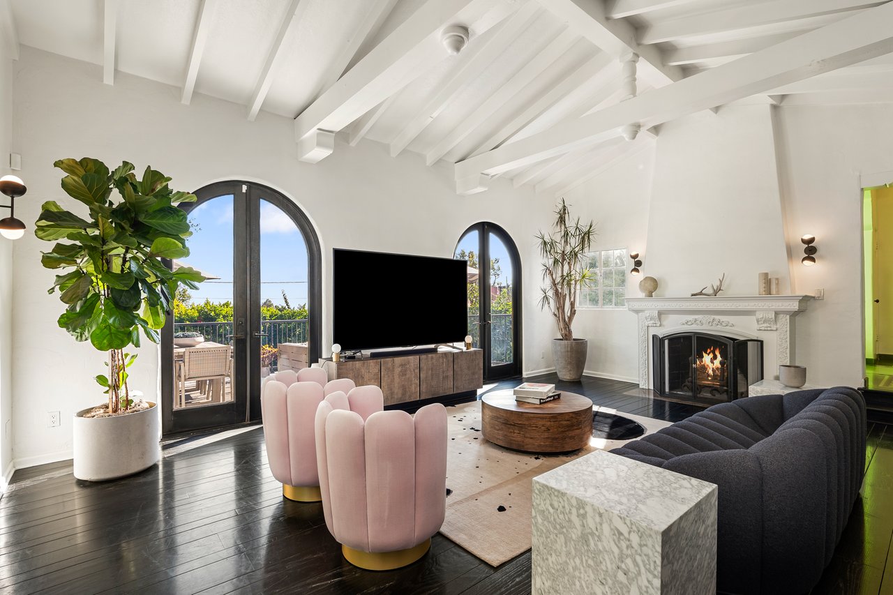 1512 Sunset Plaza Dr, Sunset Strip
