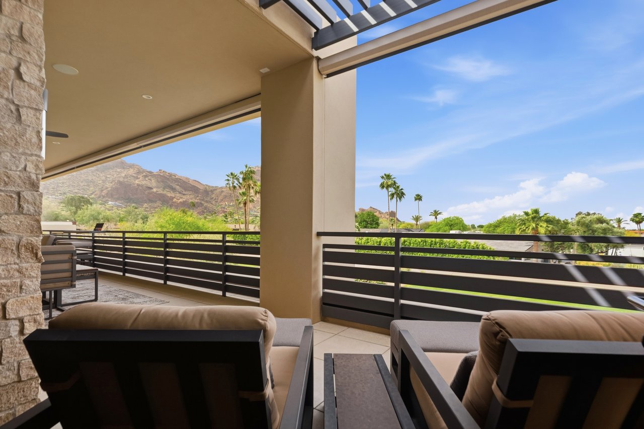 Las Brisas Drive