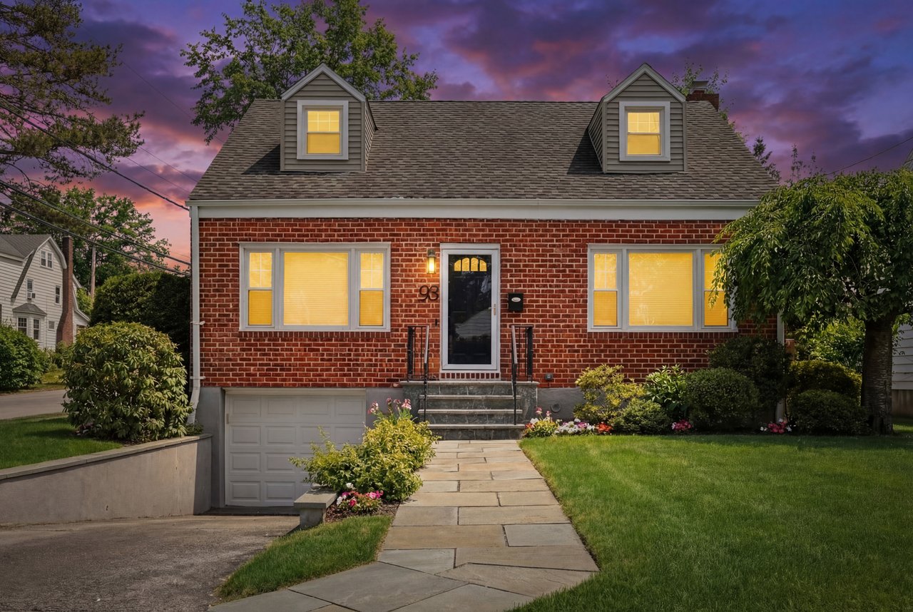 93 Smith Ave White Plains, NY 10605