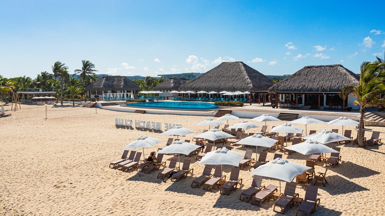 Poseidonia Residences