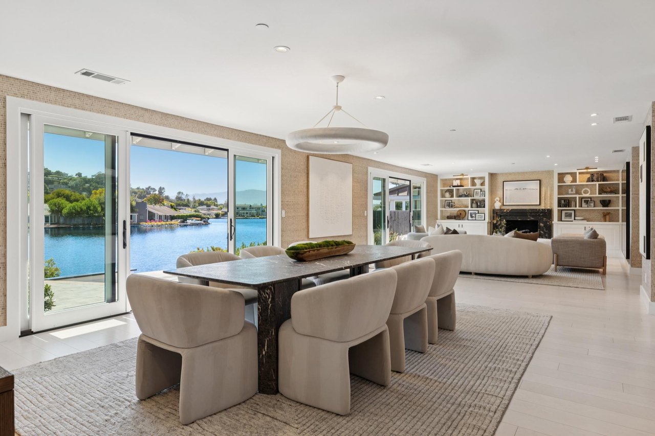 19 Peninsula