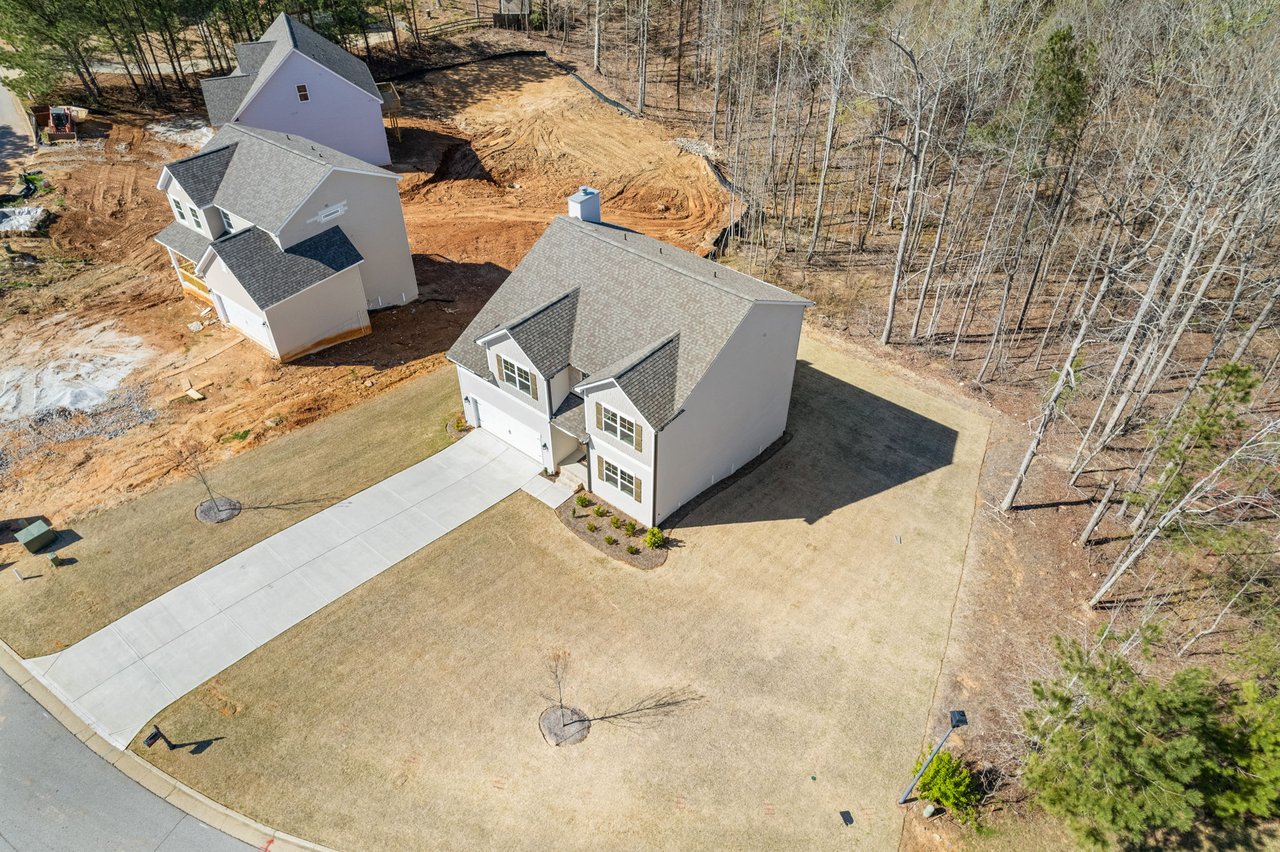 367 Shoals Trl