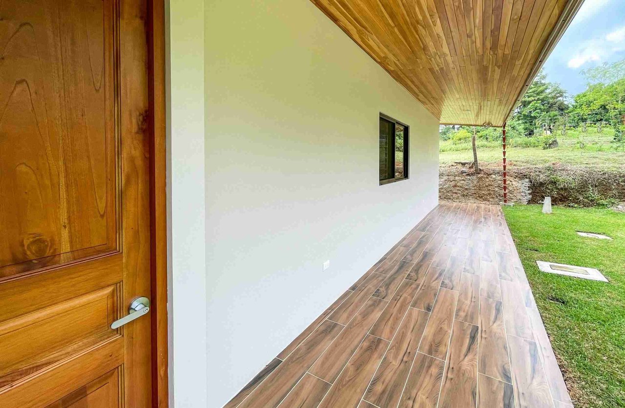Brand-New Easy-Access 2-Bedroom Home with Big Pool & Peaceful Terraza on Calle Cascada in Ojochal Costa Rica