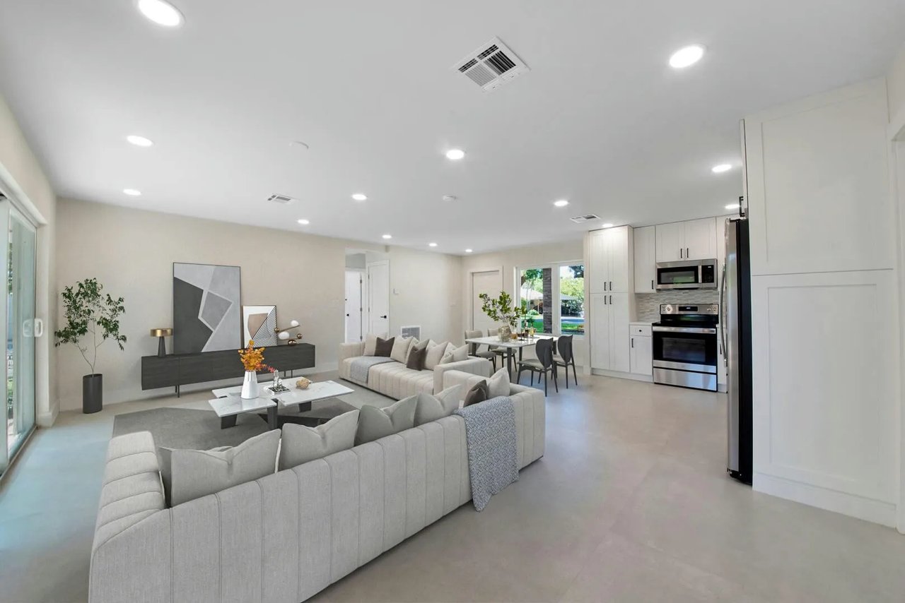 141 NE 30th St