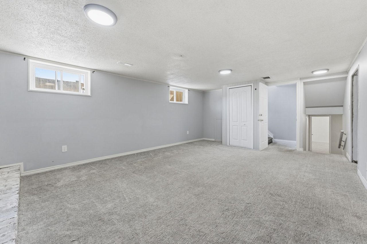 2362 Greenbank Tr