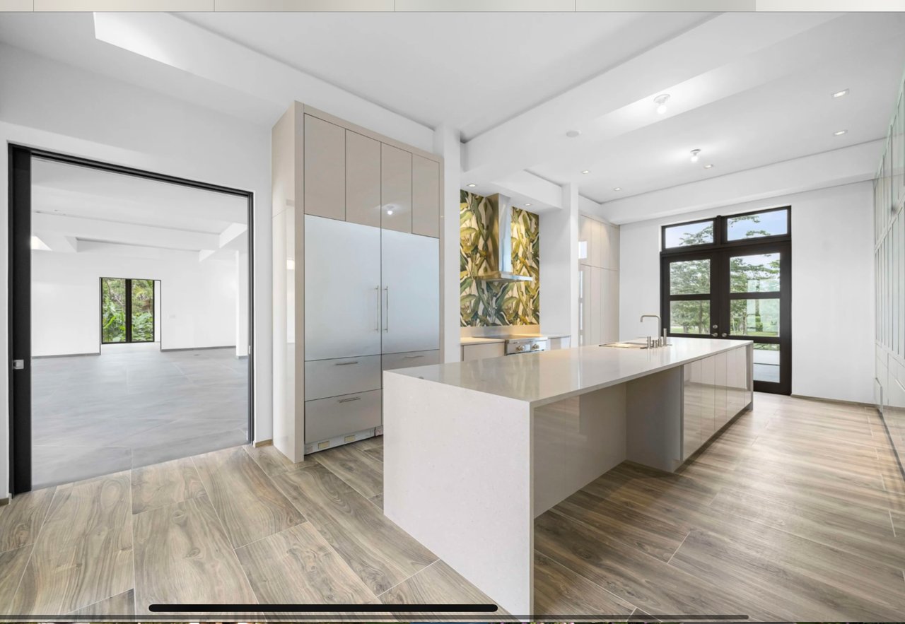 Beluga: A Legacy Estate on the Shores of Clifton Bay, Lyford Cay, Nassau, New Providence, Bahamas
