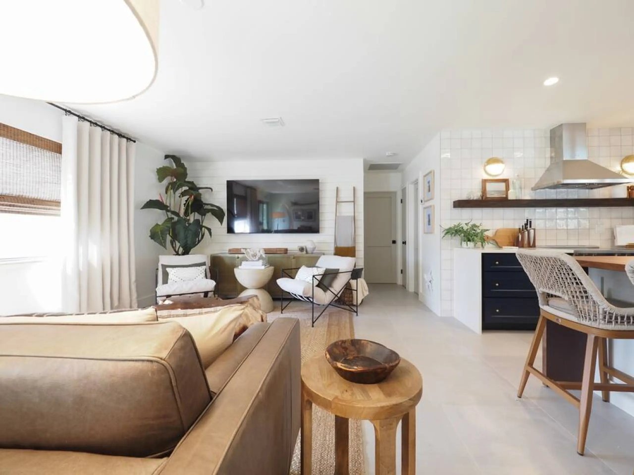 Luxury Coastal Cottage
