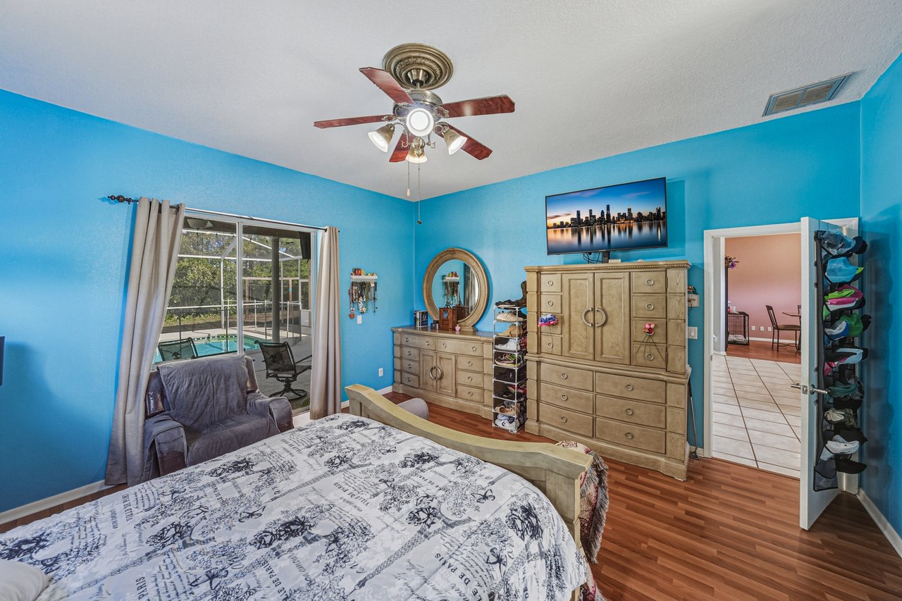 3926 Meadowlark Court