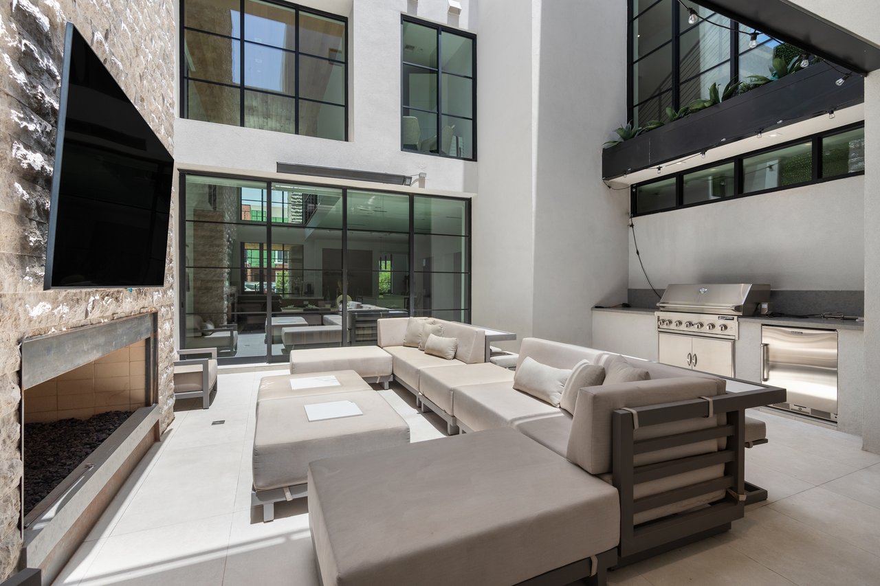 Luxury modern townhomes in Old Town Scottsdale, Arizona