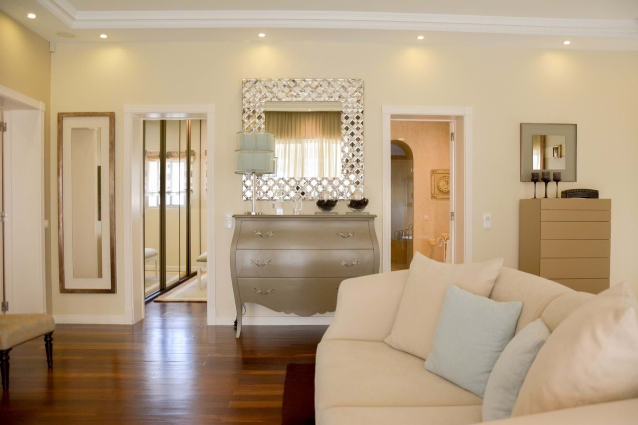 Luxury 4-Bedroom Villa with Indoor Pool – São Miguel, Azores