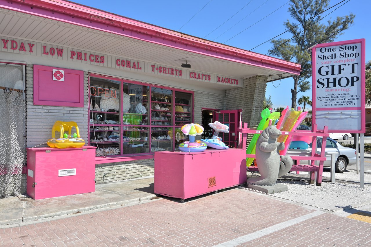 2206 Avenue A, Bradenton Beach, Florida