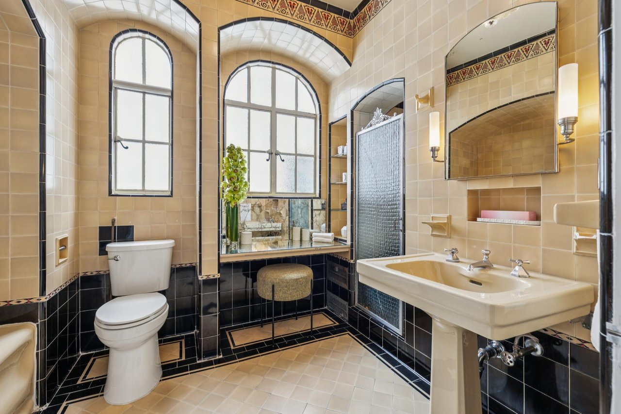 Historic Marina Boulevard Property with Stunning Views