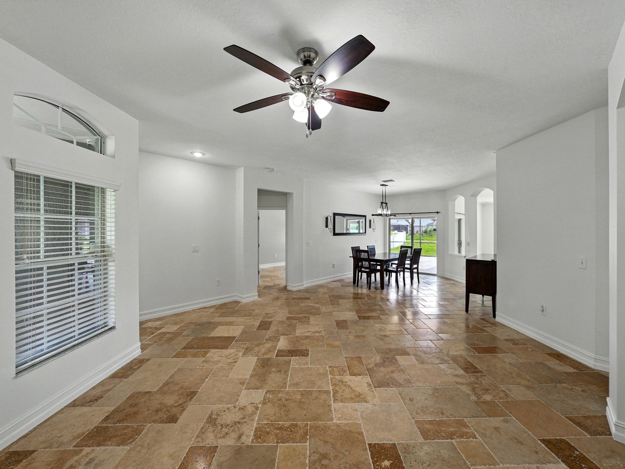6957 BOULDER RUN LOOP