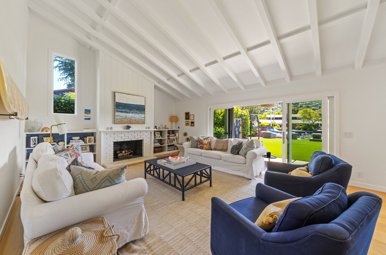 Vacation at Home on the Belvedere Lagoon