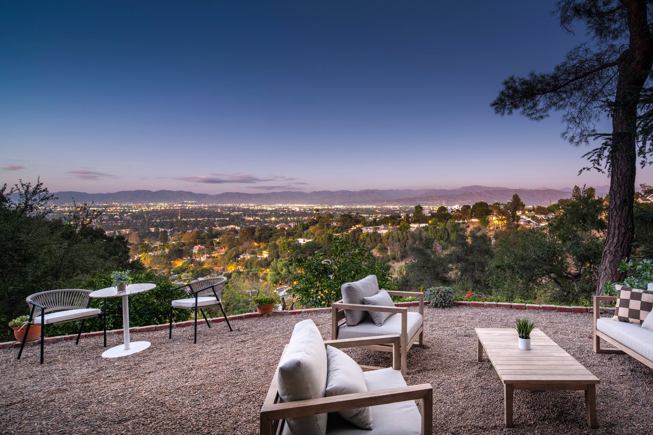 3720 Alta Mesa Dr, Studio City