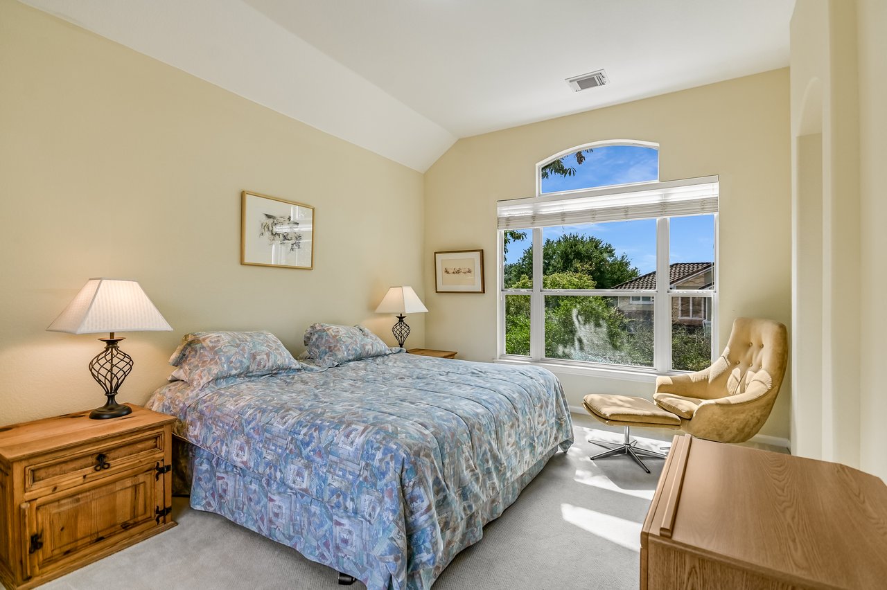 6433 Tasajillo Trail