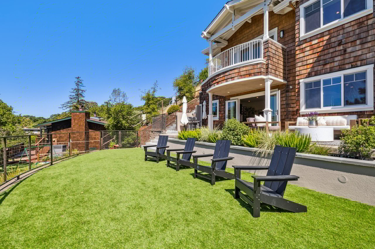 6 Live Oak Way