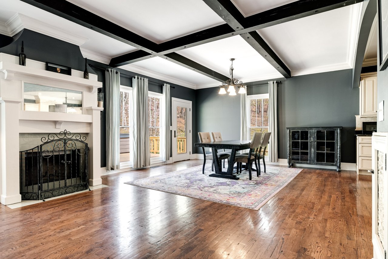 5432 Parker Branch Rd