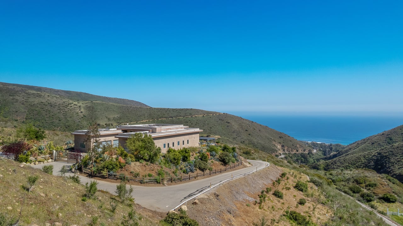10715 Yerba Buena Rd