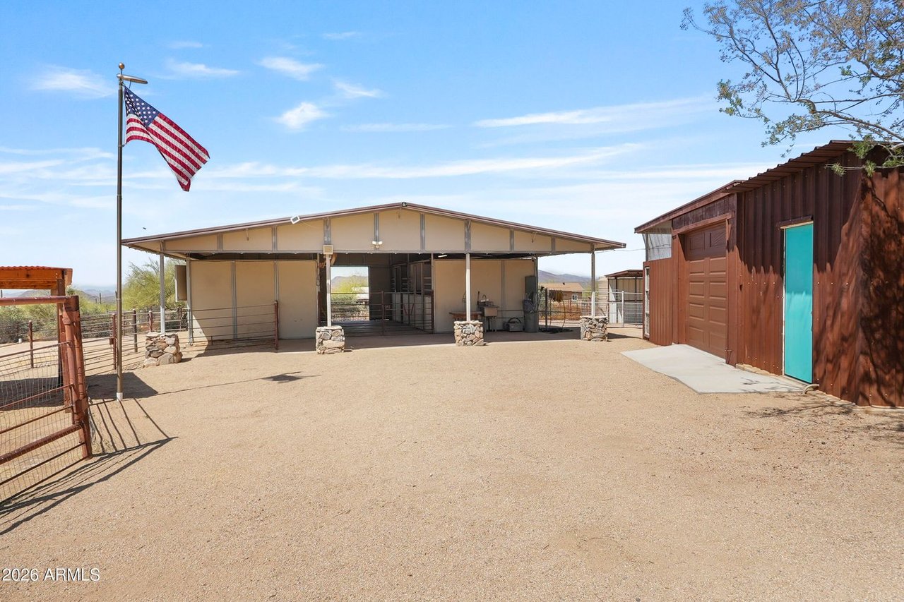7710 E Arroyo Rd