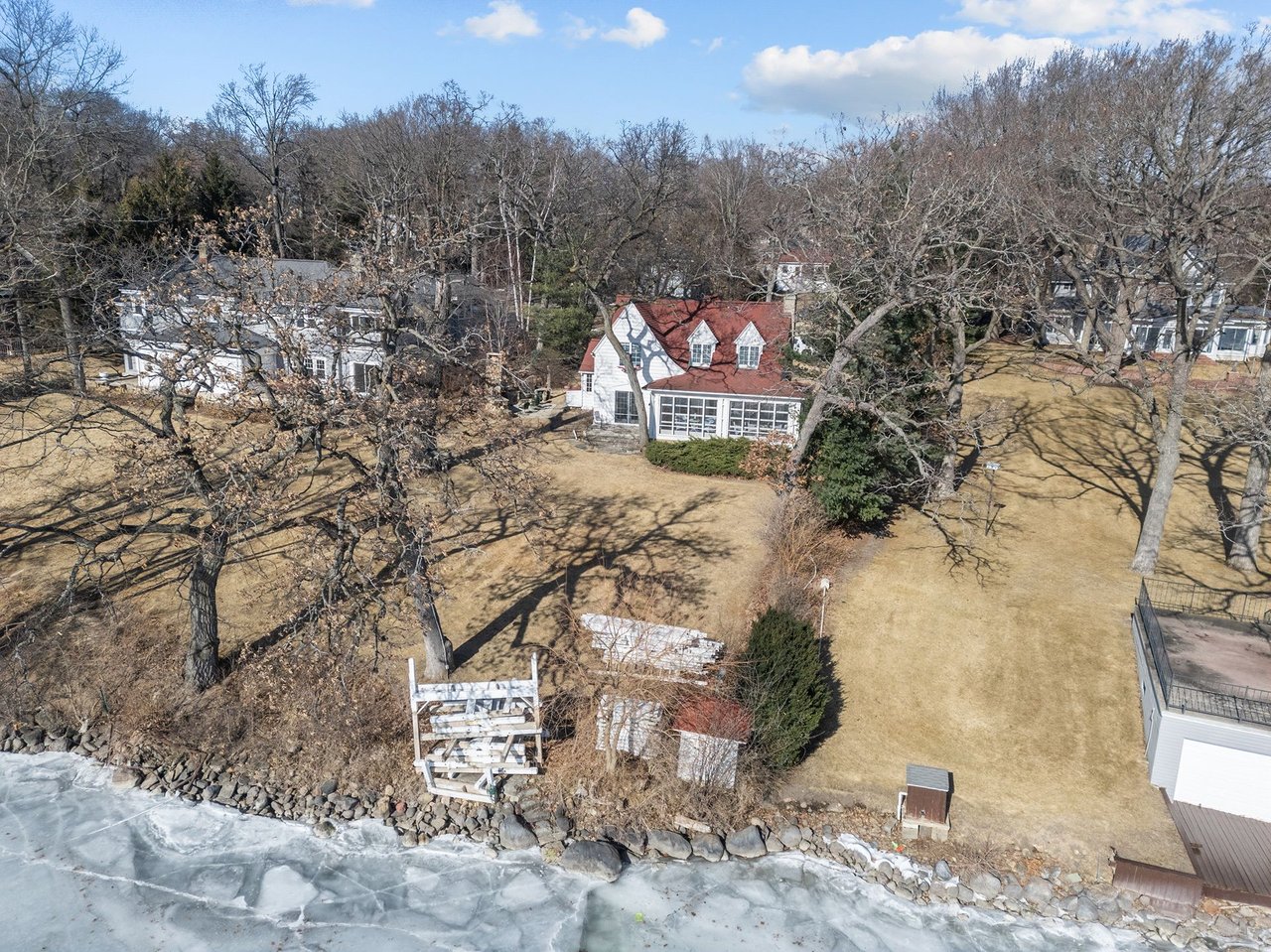 W1181 Illinois Avenue
