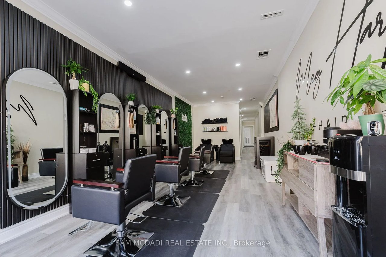 Single Office - 728 Main St E